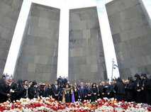 AFP – Armenian President Serzh Sarkisian (centre) attends a ceremony with Catholics of all Armenians Garegin … 