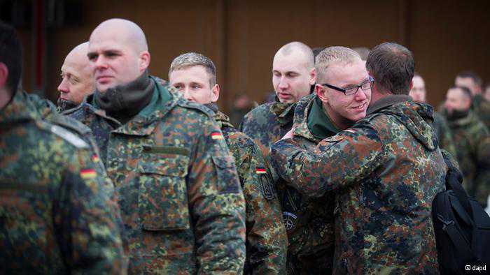 German defense minister vows to address troop ‘problems’ in Turkey