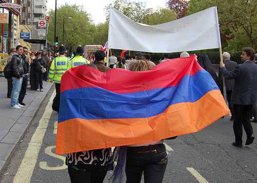 Londra’nın Ealing Belediyesi, Ermeni Tasarısını Kabul Etti
