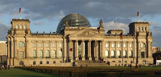 Ahmet KÜLAHÇI akulahci@hurriyet.de - Bundestag Bld Berlin ftr