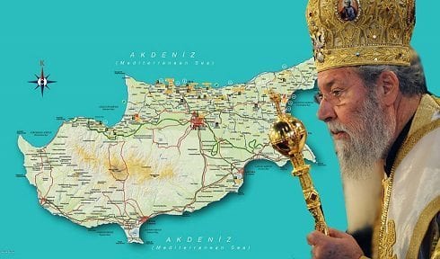 Kıbrıs Rum tarafındaki ekonomik çöküntü Rumları, ekonomik nedenlerden dolayı taviz vermek zorunda kalınabilir korkusu ile müzakerelerden ne denli uzaklaştırmışsa, bir o kadar da Kıbrıs adasının münhasır ekonomik bölgesi içinde varlığı kesinleşen doğalgaz uzaklaştırdı. - kıbrıs