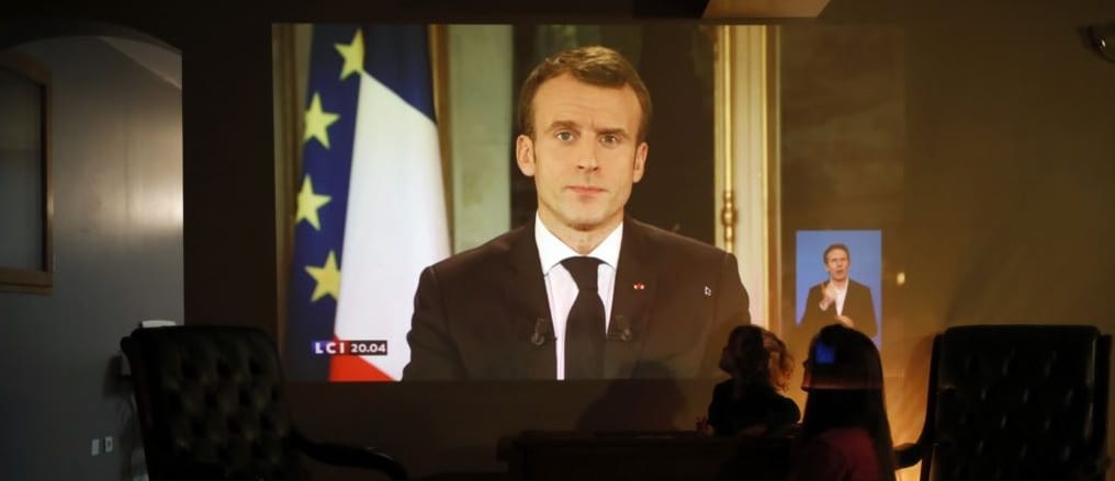Fransa Cumhurbaşkanı Macron’a Hocalı Soykırımını Hatırlatmak Gerek