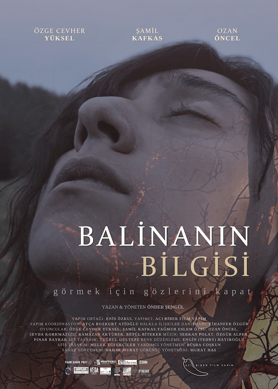 5 Ekim'de başlayan 61. Uluslararası Antalya Altın Portakal Film Festivali'nin Ulusal Uzun Metraj Film Yarışması seçkisinde yer alan 12 filmden izleyebildiğim 9 film için, büyük ödül töreni öncesinde bu yapımlarla ilgili fikirlerimi ve şahsi değerlendirmelerimi şimdilik kısa kısa sizinle paylaşmak isterim. - Balinanin Bilgisi TR FilmPosteri