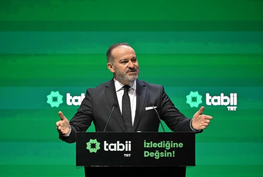 Türkiye'nin dijital platformu tabii'nin yeni sezon heyecanını paylaşmak ve iddialı projelerini tanıtmak için özel bir etkinlik düzenlendi. TRT Genel Müdürü Mehmet Zahid Sobacı'nın ev sahipliğinde gerçekleşen gecede, tabii'nin dijital dünyadaki gücünü ve vizyonunu yansıtan yeni projeleri büyük beğeni topladı. - tabii zahid sobaci