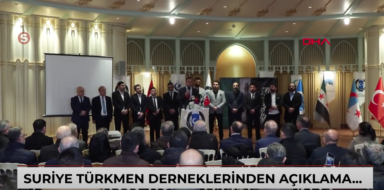 Suriye Türkmen Dernekler Federasyonu, 8 Ocak 2025 tarihinde Taksim Camii Kültür Sanat Merkezinde, basın açıklamasında bulundu. Açıklamayı federasyon adına, Suriye Türkmen Dernekler Federasyonu Genel Başkanı Dr. Tarık Sülo Cevizci gerçekleştirdi. Başkan Cevizci, 61 yıllık BAAS ve 54 yıllık Esat diktatörlüğünün sona ermesinin ardından Türkmenlerin Suriye ve bölge için önemine değindi. - suriye turkmen dernekleri